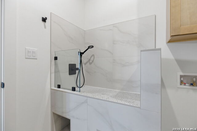 Image 30 of 42 For 783 Maximino Ridge