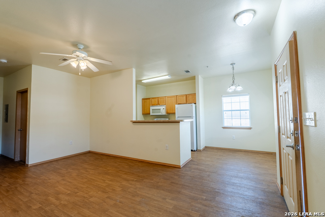 Image 13 of 28 For 1000 Diamond Dr (unit 3201-3204)