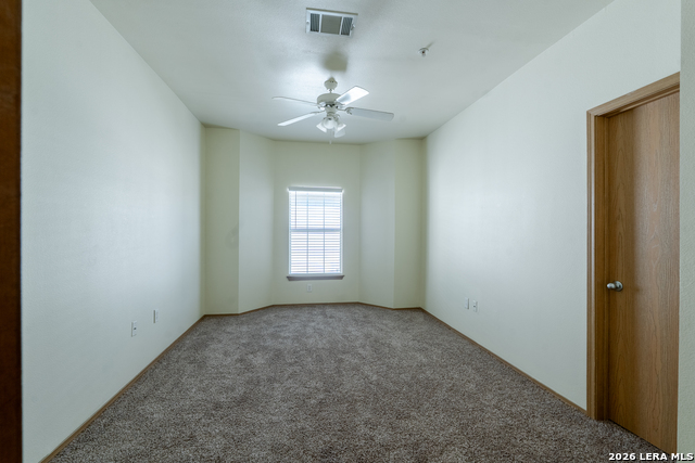 Image 16 of 28 For 1000 Diamond Dr (unit 3201-3204)