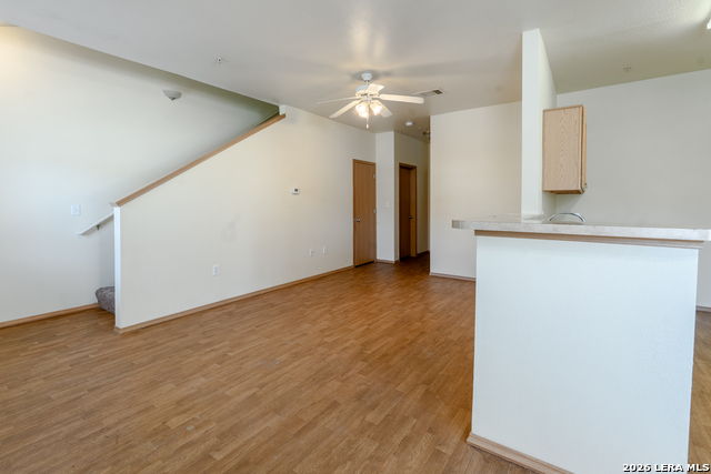 Image 9 of 28 For 1000 Diamond Dr (unit 3201-3204)