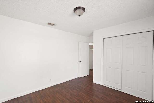 Image 10 of 24 For 2007 Drexel Ave E