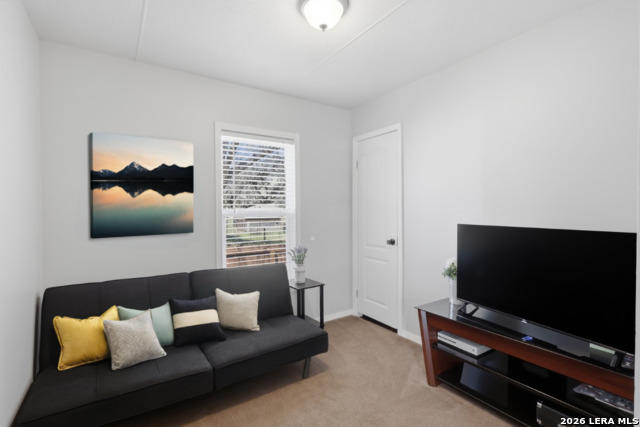 Image 14 of 22 For 285 Brianna  