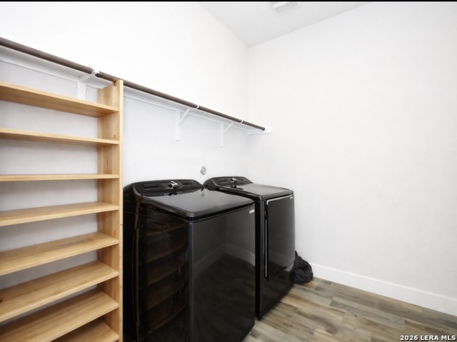 Image 24 of 34 For 115 Stablewood