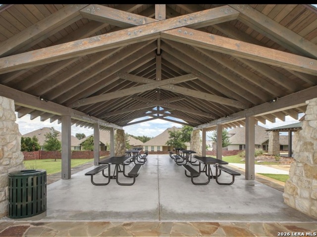 Image 31 of 34 For 115 Stablewood