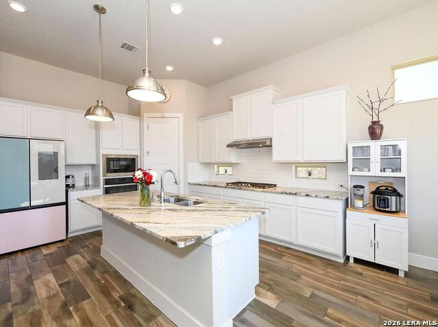 Image 7 of 34 For 115 Stablewood