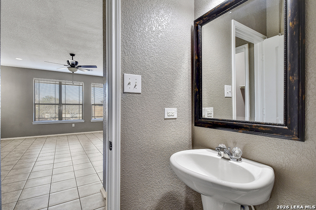 Image 15 of 32 For 926 Spello  