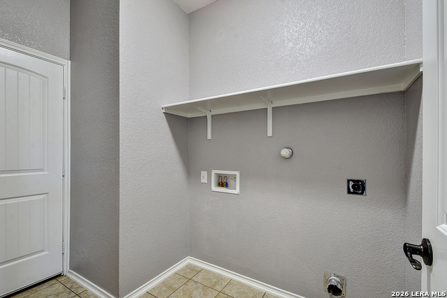 Image 16 of 32 For 926 Spello  