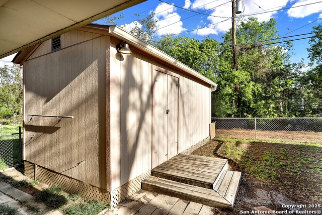 Image 28 of 31 For 383 Nash Blvd