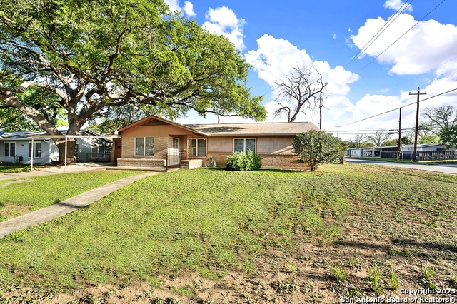 Image 3 of 31 For 383 Nash Blvd