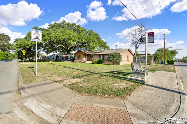 Image 4 of 31 For 383 Nash Blvd