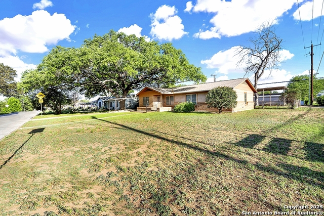 Image 5 of 31 For 383 Nash Blvd