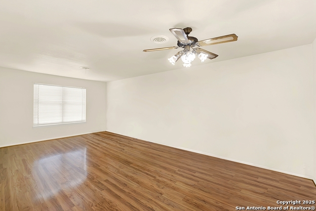 Image 8 of 31 For 383 Nash Blvd