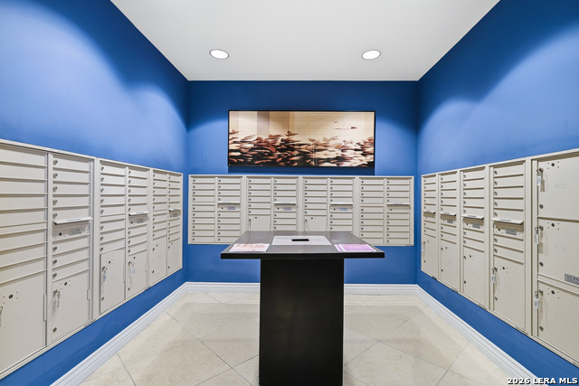 Image 37 of 47 For 215 Center  408