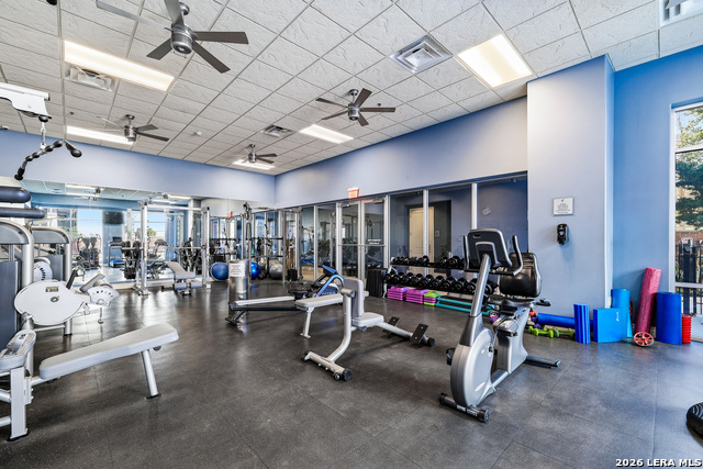 Image 41 of 47 For 215 Center  408