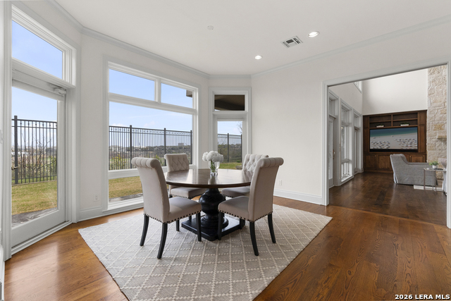 Image 15 of 49 For 7 Oxford Hall