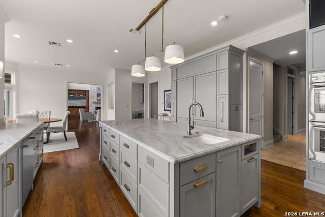 Image 17 of 49 For 7 Oxford Hall