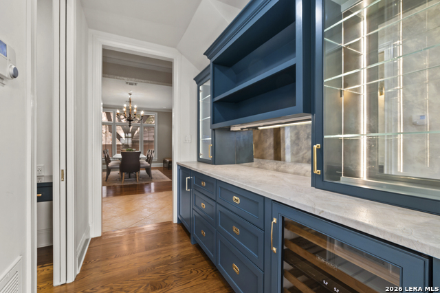 Image 24 of 49 For 7 Oxford Hall