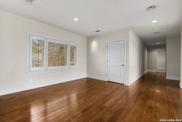 Image 35 of 49 For 7 Oxford Hall