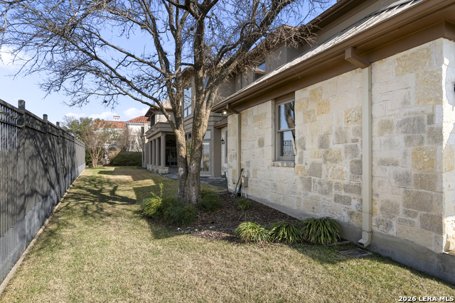 Image 46 of 49 For 7 Oxford Hall