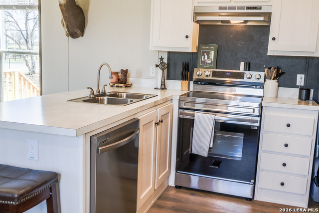 Image 3 of 21 For 3131 Sandy Elm