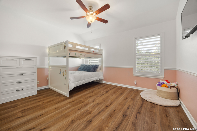 Image 24 of 35 For 17415 Shady Canyon