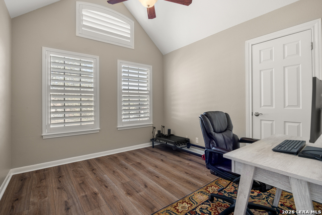 Image 29 of 35 For 17415 Shady Canyon