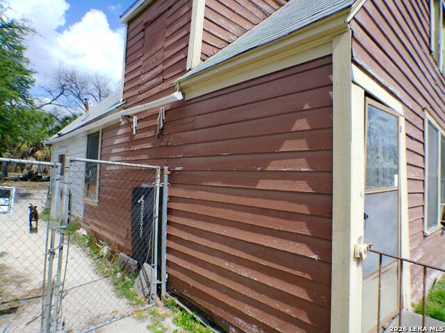 Image 3 of 5 For 105 Dunning  