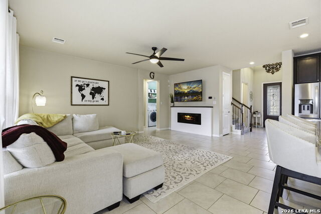 Image 3 of 27 For 3780 Cremini