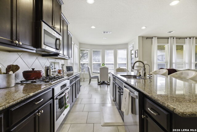 Image 7 of 27 For 3780 Cremini