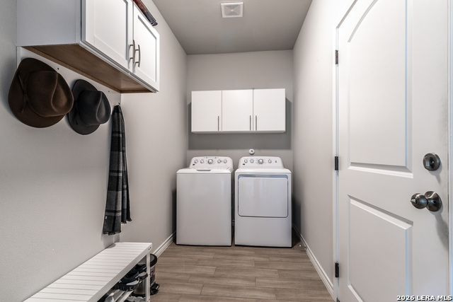 Image 26 of 38 For 772 Crestview