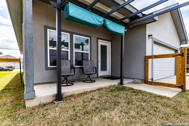 Image 34 of 38 For 772 Crestview