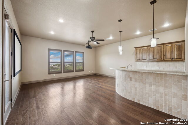 Image 19 of 60 For 1078 Star Ridge