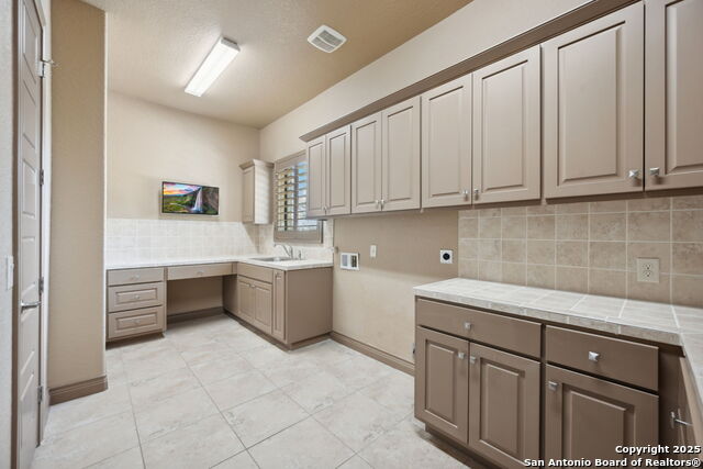 Image 23 of 60 For 1078 Star Ridge