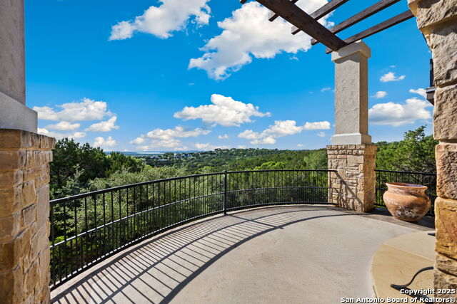 Image 41 of 60 For 1078 Star Ridge