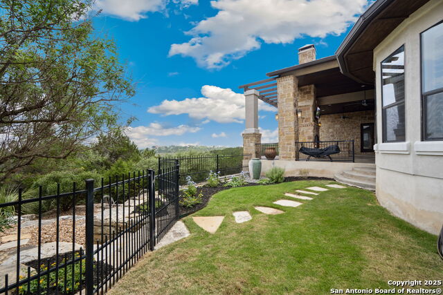 Image 43 of 60 For 1078 Star Ridge