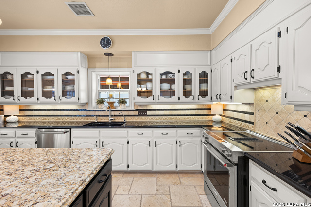 Image 20 of 55 For 4123 Cliff Oaks