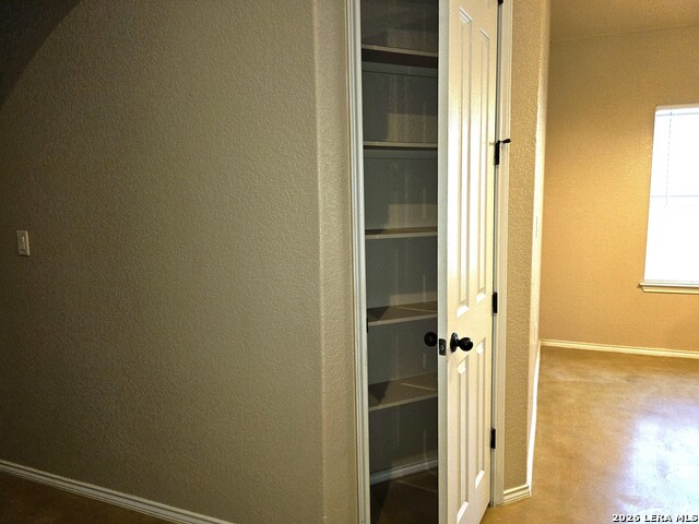 Image 7 of 18 For 1049-1051 Carolyn Cove