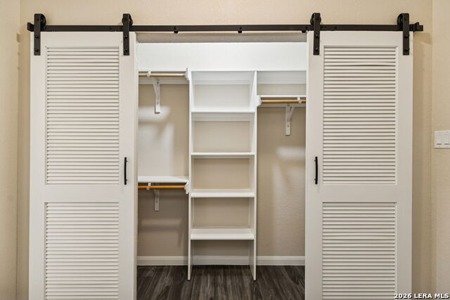 Image 13 of 22 For 2127 Bentwood