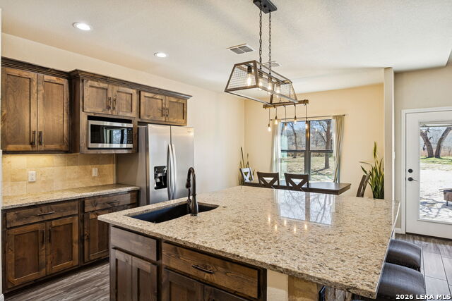 Image 3 of 22 For 2127 Bentwood