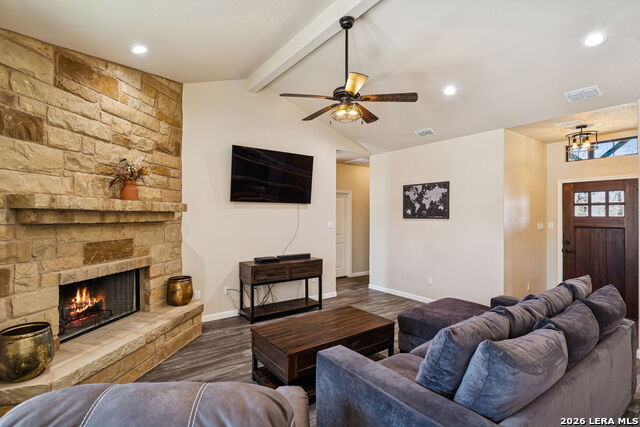 Image 9 of 22 For 2127 Bentwood