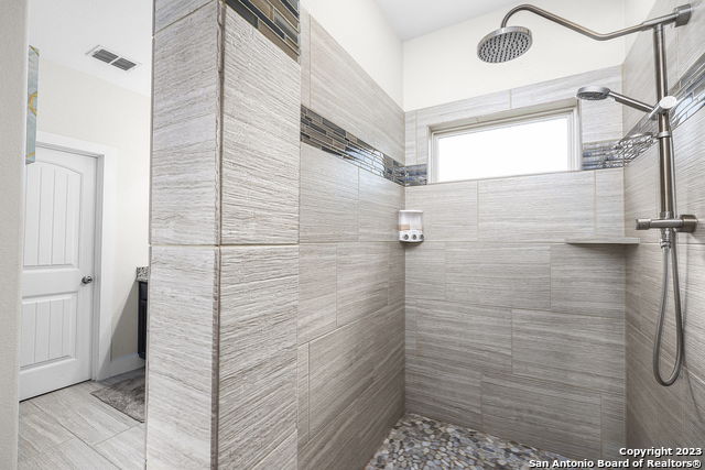 Image 37 of 45 For 618 Wagon Wheel