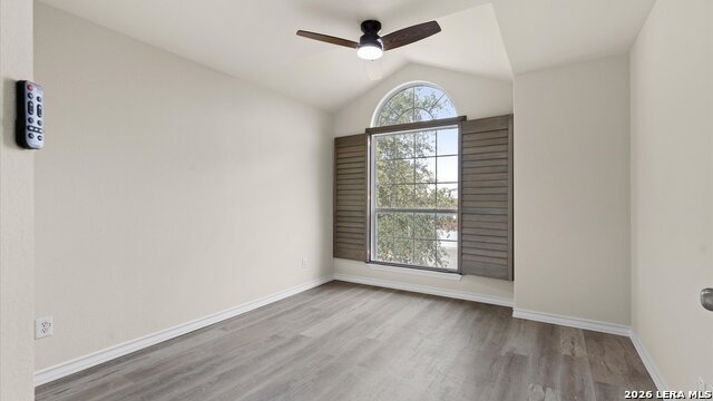 Image 21 of 28 For 6111 Palmetto Way