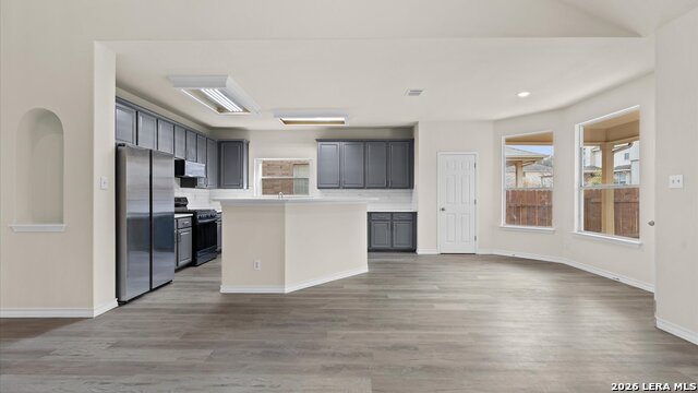 Image 9 of 28 For 6111 Palmetto Way