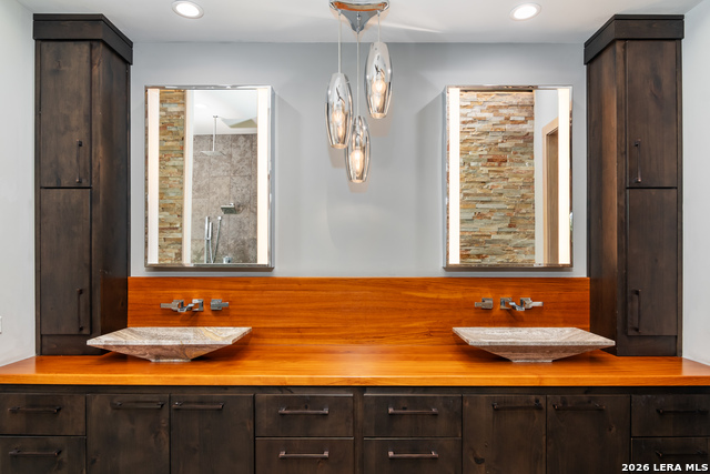 Image 27 of 76 For 21604 Cielo Ridge