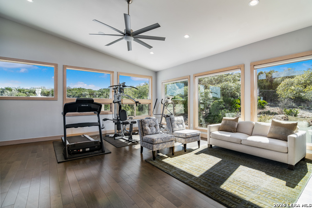 Image 39 of 76 For 21604 Cielo Ridge