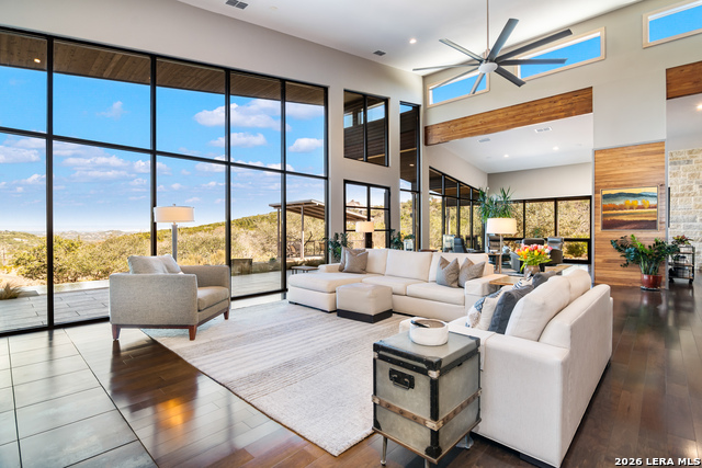 Image 5 of 76 For 21604 Cielo Ridge