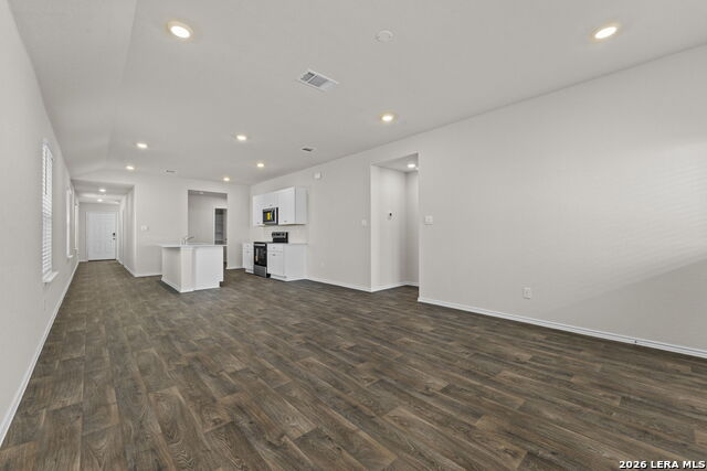 Image 18 of 25 For 1530 Champagne Oak