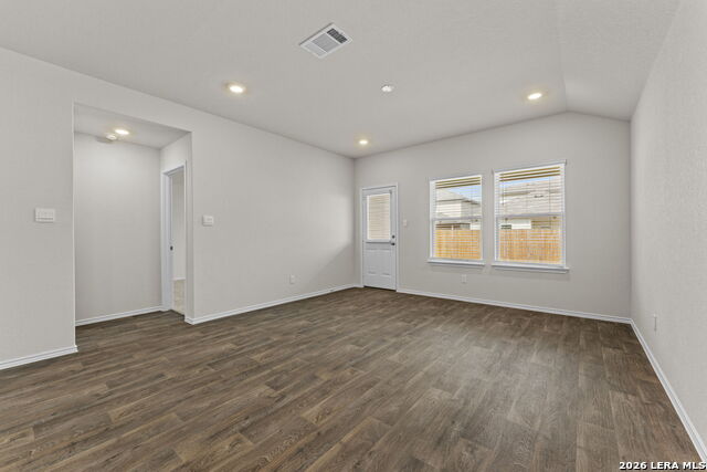 Image 19 of 25 For 1530 Champagne Oak