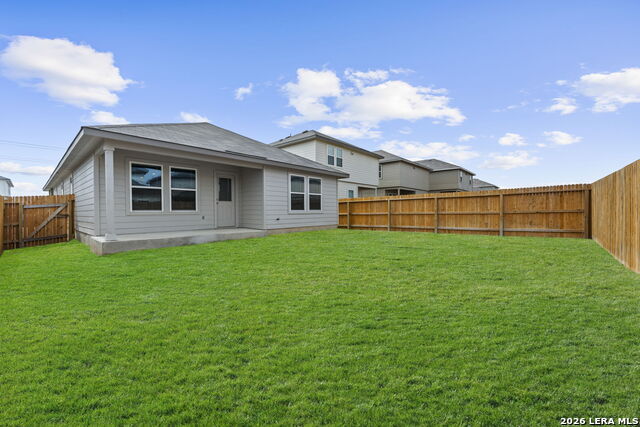 Image 24 of 25 For 1530 Champagne Oak