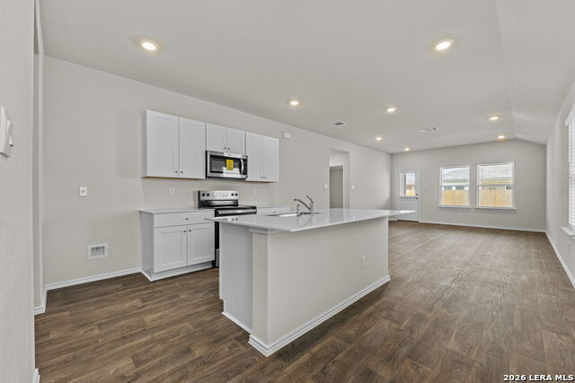 Image 6 of 25 For 1530 Champagne Oak